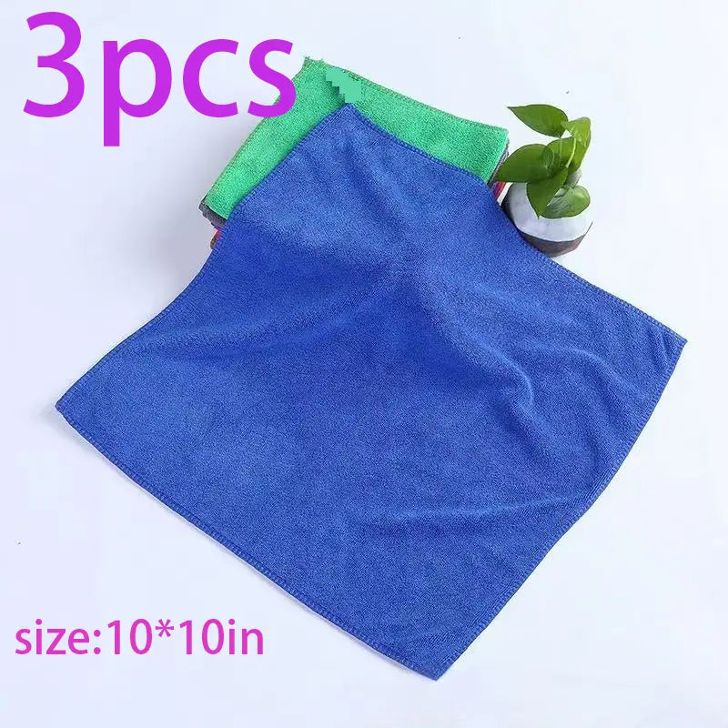 Portable Dog Paw Cleaner with Grip and Absorbent Towels for Small to Large Breeds